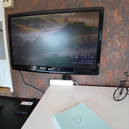 L'Oxymore Hastiere-par-dela Exteriör bild